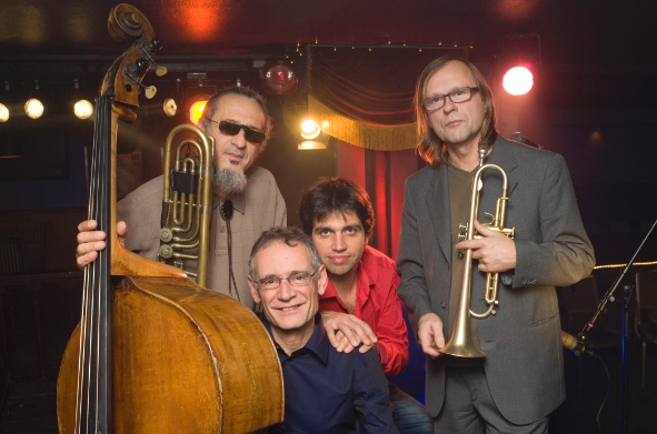 SCHAERLI TRIO FEAT FERRIS 16